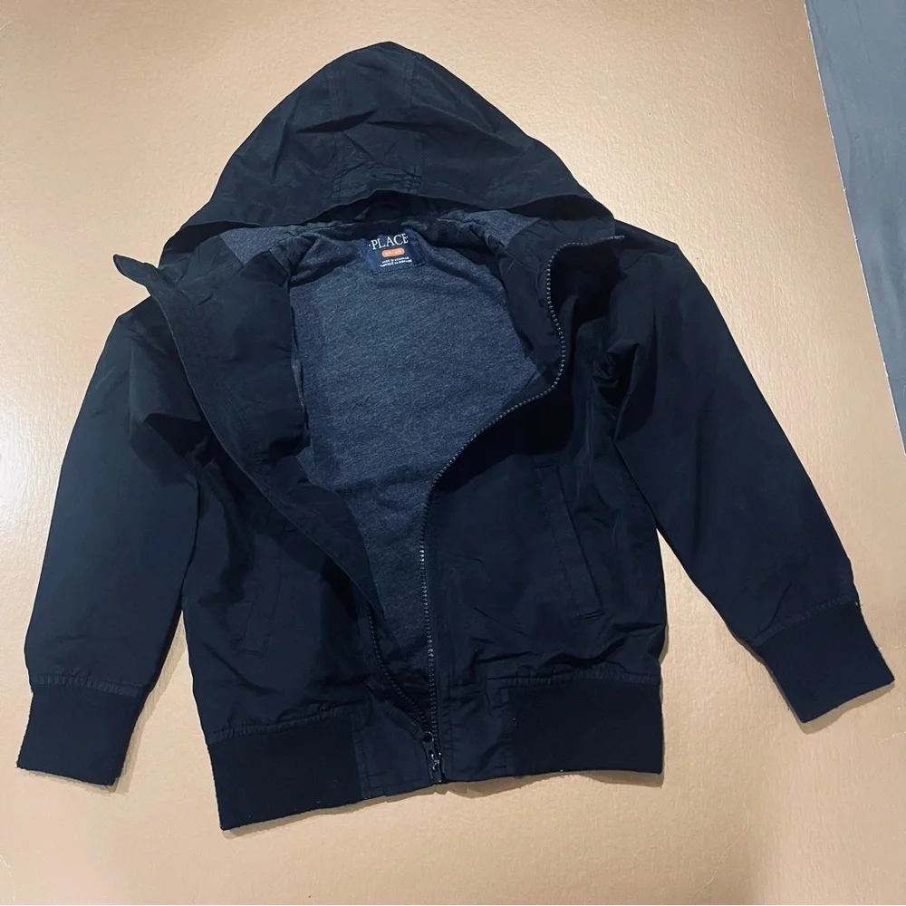 The Children’s Place Black Hoodie Jacket Size Small (5/6)
